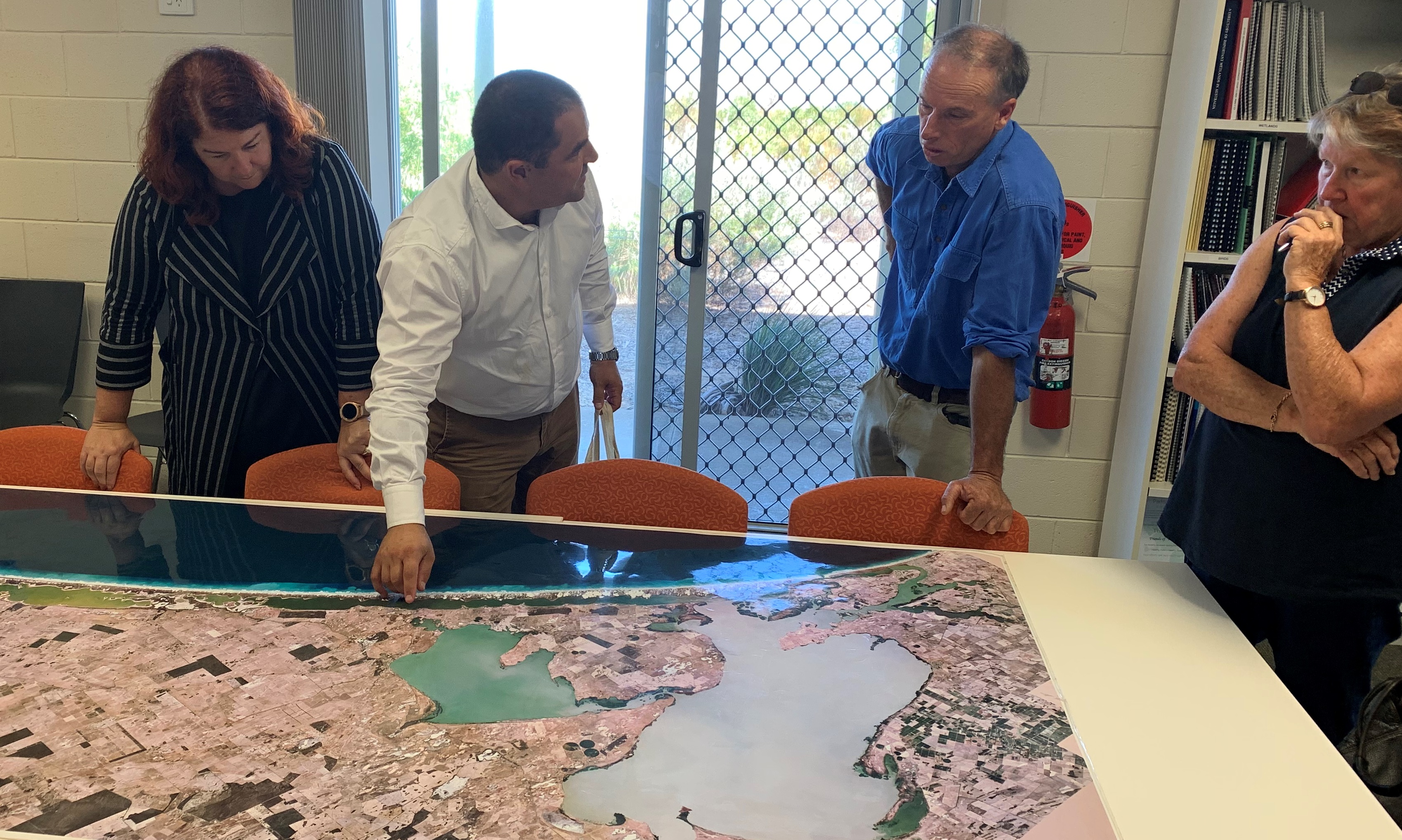 PASIN WELCOMES FEDERAL ENVIRONMENT MINISTER TO THE COORONG