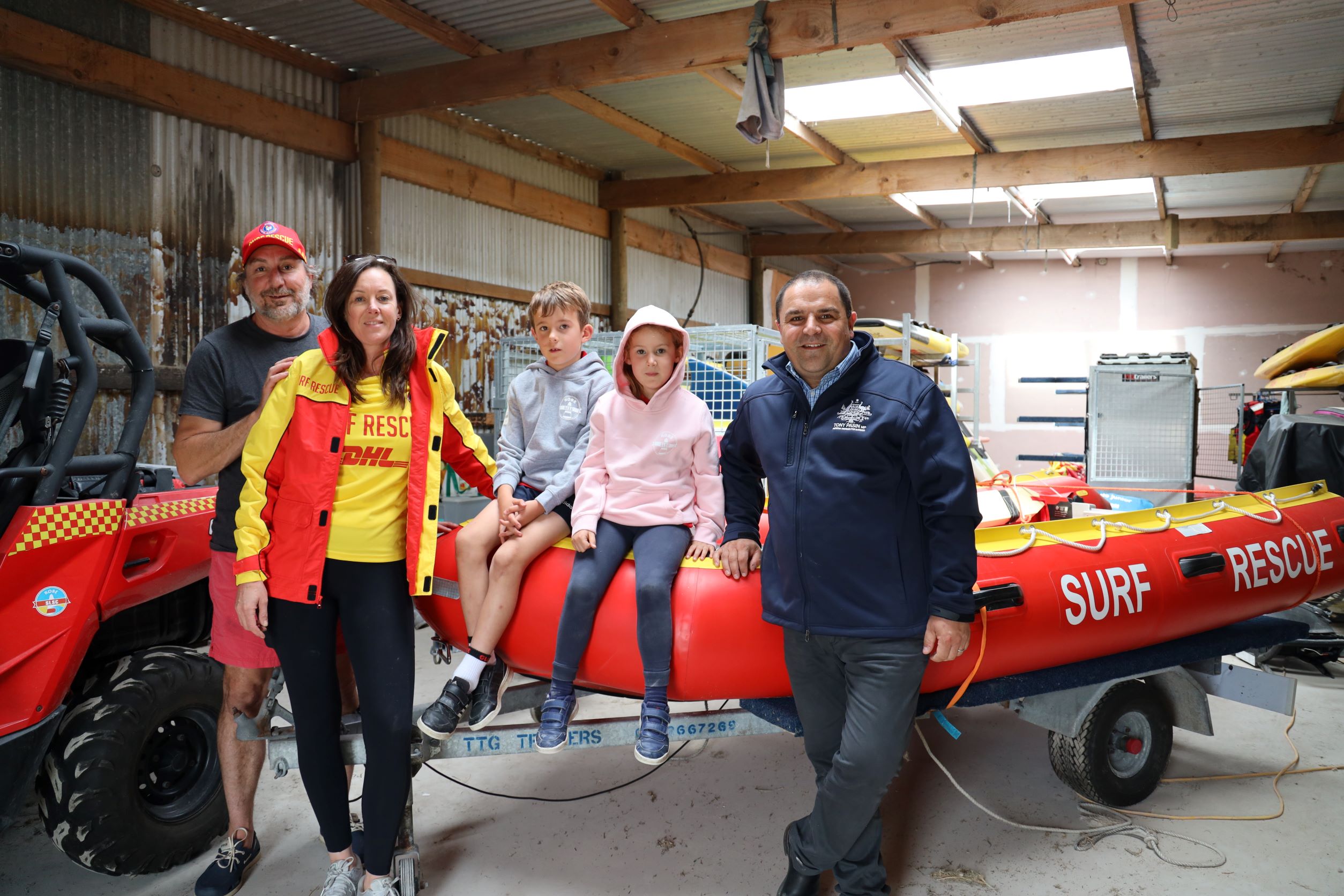ROBE & BEACHPORT SURF CLUBS BENEFIT FROM NEW SAFETY EQUIPMENT